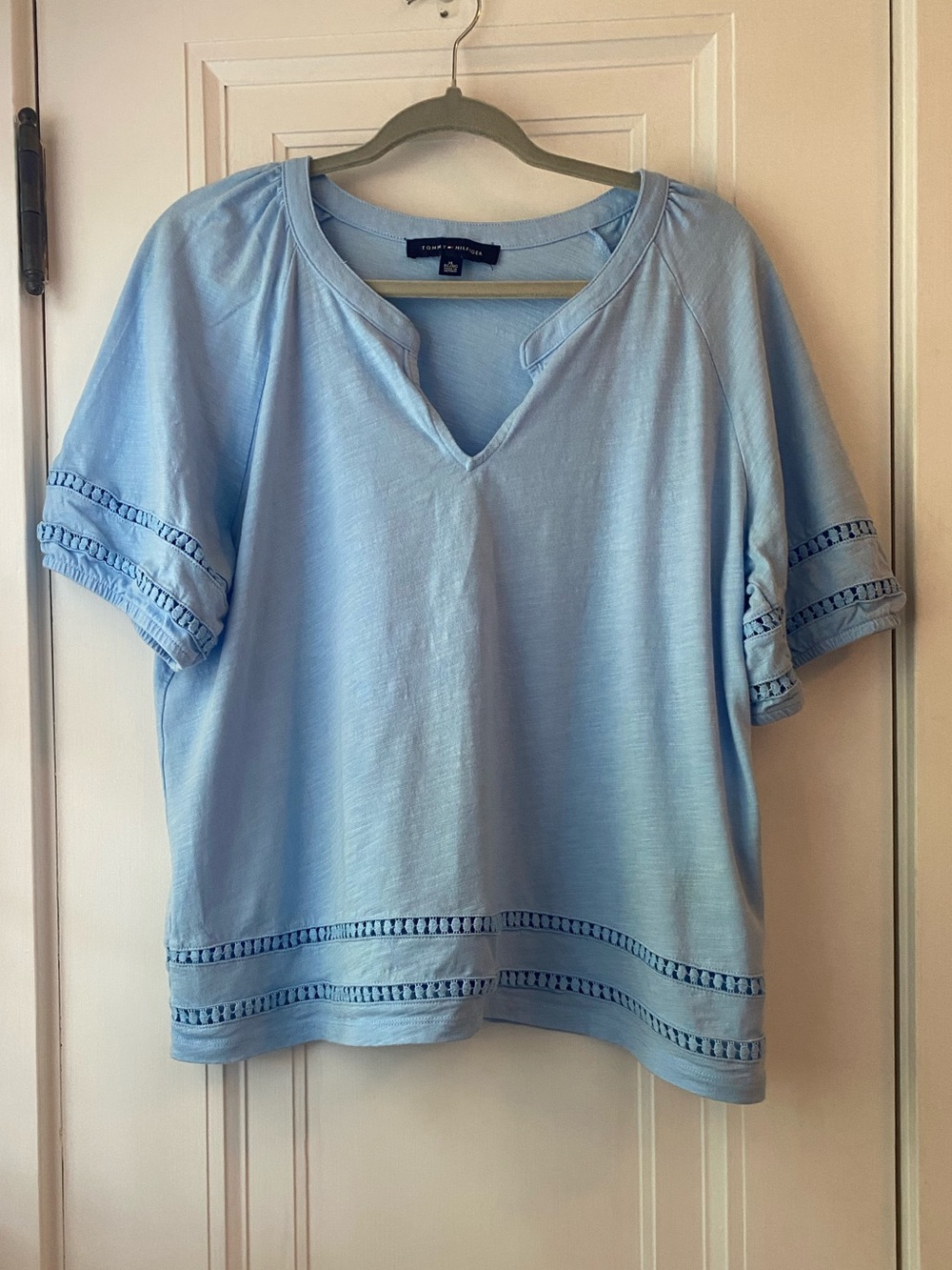 Tommy Hilfiger light blue broderie trim tee too shirt XL